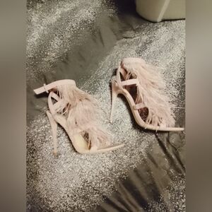 Steve Madden Mauve/Pink Feathered Women's Heels